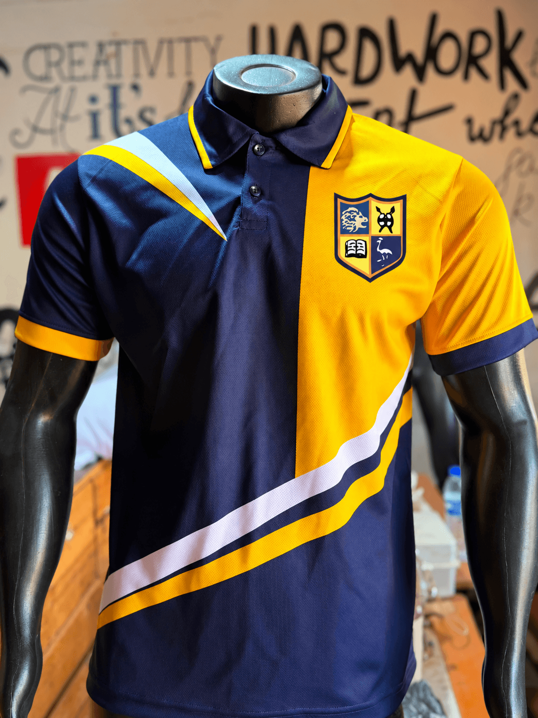 The Lion Roar Wear Short Sleeved - view 1
